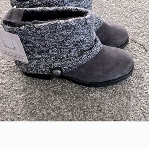 ❗️FINAL❗️ 🆕 MUK LUKS Patrice Booties 8